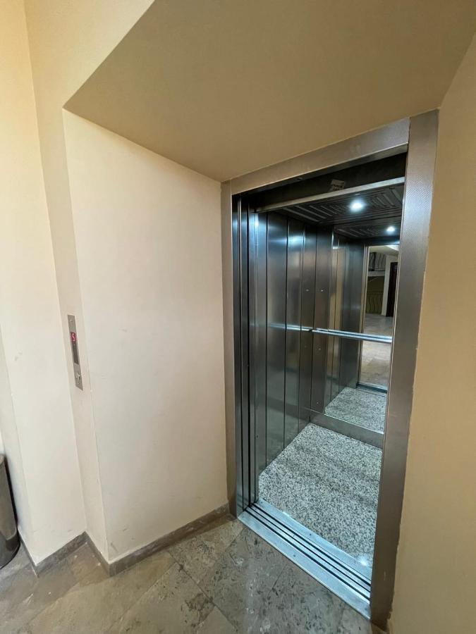 Abovyan Street 16, Apartment No 24 Yerevan Ngoại thất bức ảnh